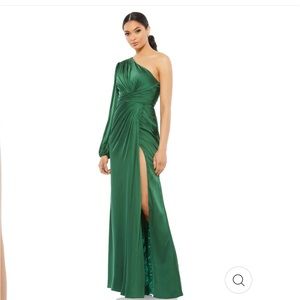 Mac Duggal ONE SHOULDER LONG SLEEVE DRAPED CHARMEUSE GOWN size 12